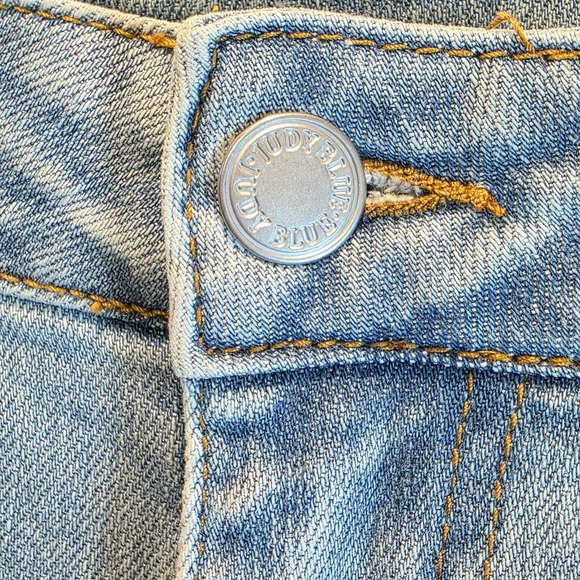 Judy Blue Distressed Blue Jeans Boyfriend Destroyed Light Wash 15 32 14 Ankle - Picture 12 of 16